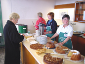 Margit Bomke (vorne) und Christiane Rübin