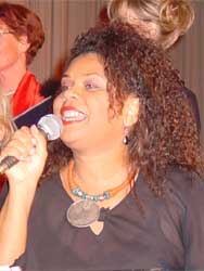 Solistin Sandy Williams
